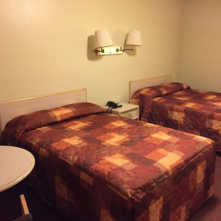 Sebring Inn Экстерьер фото